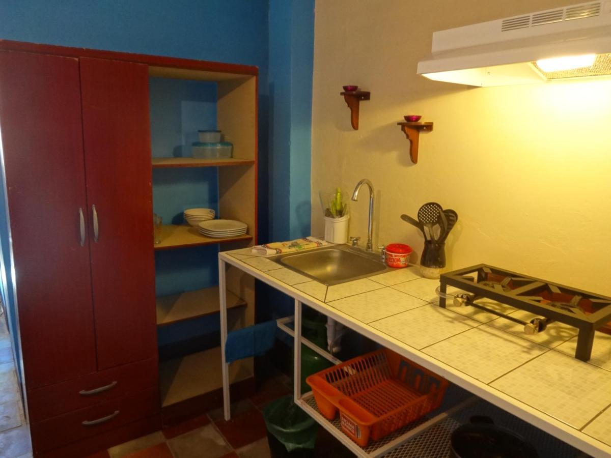 Hostal Harvest House Leon Ngoại thất bức ảnh
